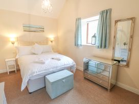 Brookside Cottage - Peak District - 1020440 - thumbnail photo 10