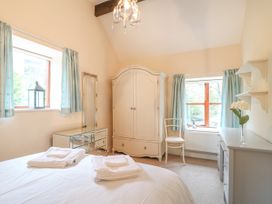Brookside Cottage - Peak District - 1020440 - thumbnail photo 11