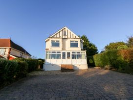 5 The Mall - Isle of Wight & Hampshire - 1020856 - thumbnail photo 1