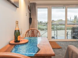 3 Tidal - Kent & Sussex - 1021217 - thumbnail photo 9
