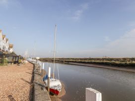 3 Tidal - Kent & Sussex - 1021217 - thumbnail photo 16