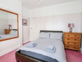 Sea Breeze - Norfolk - 1024804 - thumbnail photo 20