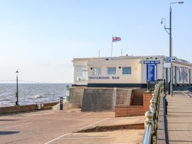 Sea Breeze - Norfolk - 1024804 - thumbnail photo 40