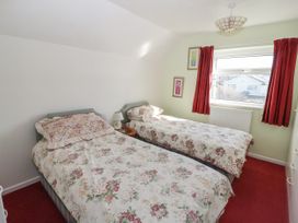 50 Ger Y Mor - Anglesey - 1024908 - thumbnail photo 12
