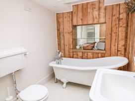 Butlers Lodge - Peak District - 1025364 - thumbnail photo 30