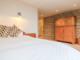 Butlers Lodge - Peak District - 1025364 - thumbnail photo 24
