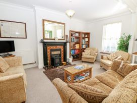 Lancaster House - Isle of Wight & Hampshire - 1025715 - thumbnail photo 4