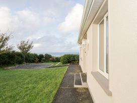 Clifftop Haven - Shancroagh & County Galway - 1025802 - thumbnail photo 23