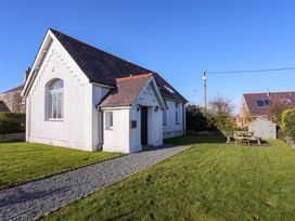 Capel Hermon - Anglesey - 1026608 - thumbnail photo 1