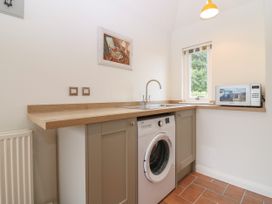 Whitehouse Woodwrae -  - 1027280 - thumbnail photo 16