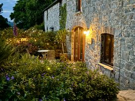 Stable Cottage - South Wales - 1035449 - thumbnail photo 18