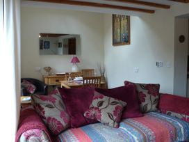 Dan Castell Cottage - South Wales - 1035704 - thumbnail photo 4