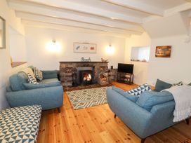 Little Barn Cottage - South Wales - 1035773 - thumbnail photo 4