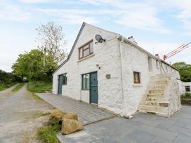 Little Barn Cottage - South Wales - 1035773 - thumbnail photo 2