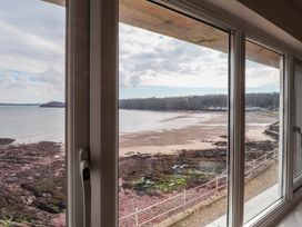 Blackrock Boathouse - South Wales - 1036102 - thumbnail photo 7