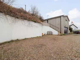 Blackrock Boathouse - South Wales - 1036102 - thumbnail photo 22