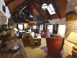 Ty-Newydd Cottage - South Wales - 1036267 - thumbnail photo 8