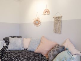 7 Oaklands Terrace - Suffolk & Essex - 1036583 - thumbnail photo 16