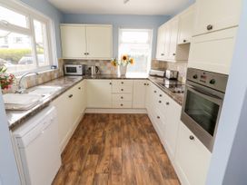 Awel-Y-Mor - Cornwall - 1037020 - thumbnail photo 8