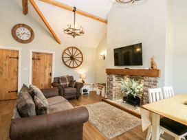 Cartwheel Cottage at Broadings Farm - North Yorkshire (incl. Whitby) - 1039011 - thumbnail photo 8