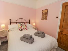 Bodriw - North Wales - 1039253 - thumbnail photo 17