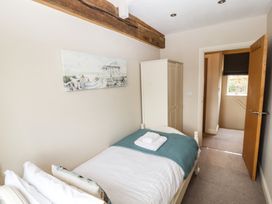 Oulton Barn House - North Wales - 1039268 - thumbnail photo 20