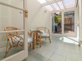 3 Lowerbourne Terrace - Somerset & Wiltshire - 1039481 - thumbnail photo 22
