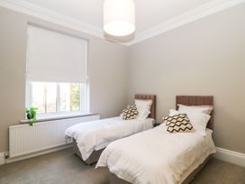 Springdale House - Peak District - 1039601 - thumbnail photo 22