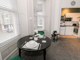 Emerald Suite - North Wales - 1039699 - thumbnail photo 8