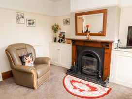 Bumble Bee Cottage - Lincolnshire - 1039754 - thumbnail photo 6