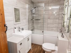 Bumble Bee Cottage - Lincolnshire - 1039754 - thumbnail photo 19