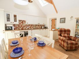 Glyn Yr Efail - South Wales - 1039765 - thumbnail photo 6