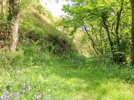 Glyn Yr Efail - South Wales - 1039765 - thumbnail photo 32