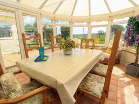 Downs View - Somerset & Wiltshire - 1040766 - thumbnail photo 9