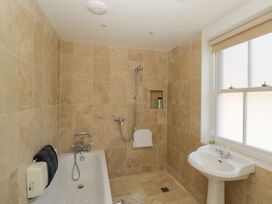 The Coach House - Hampshire - 1041121 - thumbnail photo 21