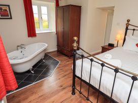 The Old Chapel - Lake District - 1041583 - thumbnail photo 18