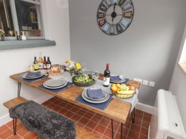 6 Castle Street - Shropshire - 1042289 - thumbnail photo 4