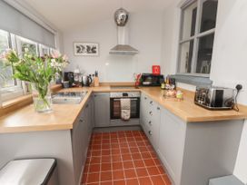 6 Castle Street - Shropshire - 1042289 - thumbnail photo 6