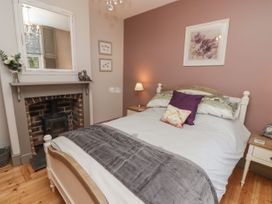 6 Castle Street - Shropshire - 1042289 - thumbnail photo 8