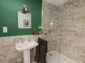 6 Castle Street - Shropshire - 1042289 - thumbnail photo 15