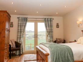 Kestrel Cottage - Peak District - 1043803 - thumbnail photo 10