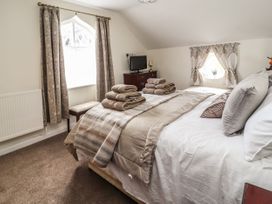 Springfield Cottage - North Wales - 1043901 - thumbnail photo 14