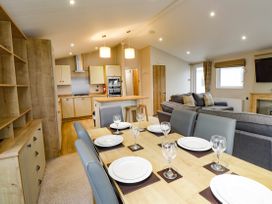 2 bedroom Lodge at Pevensey Bay - Kent & Sussex - 1043960 - thumbnail photo 7