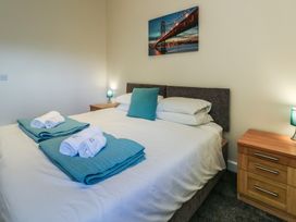 Ty Cuddfan - Anglesey - 1044848 - thumbnail photo 23