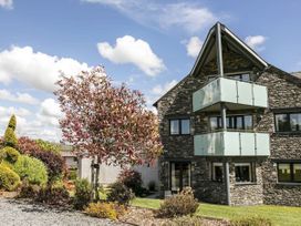 The Penthouse at Carus Green Golf Club - Lake District - 1046004 - thumbnail photo 2