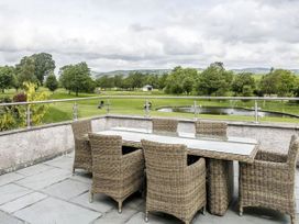 The Penthouse at Carus Green Golf Club - Lake District - 1046004 - thumbnail photo 3
