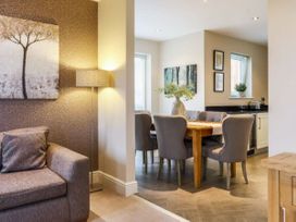 The Penthouse at Carus Green Golf Club - Lake District - 1046004 - thumbnail photo 6