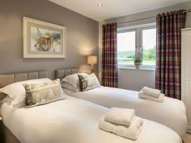 The Penthouse at Carus Green Golf Club - Lake District - 1046004 - thumbnail photo 18
