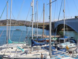 Quayside Cottage - North Wales - 1046082 - thumbnail photo 18