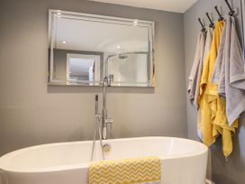Livet Cottage - Scottish Highlands - 1046641 - thumbnail photo 16